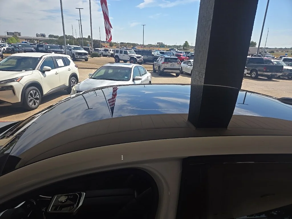 Used 2026 White BMW 740i xDrive image 10