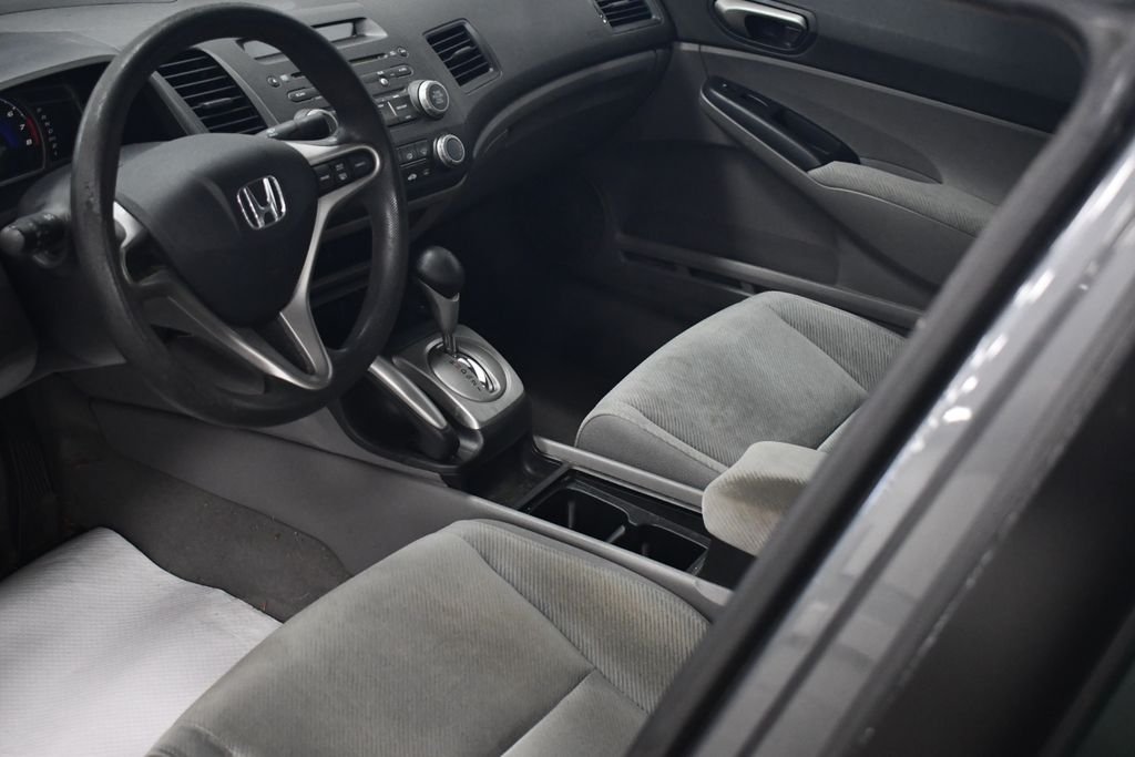 Used 2010 Polished Metal Metallic Honda LX image 6