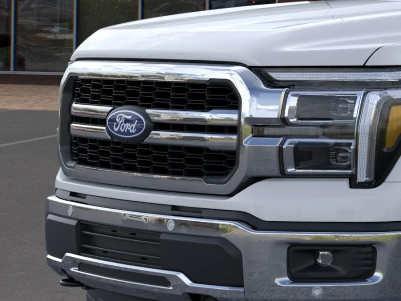New 2026 Oxford White Ford Lariat image 17