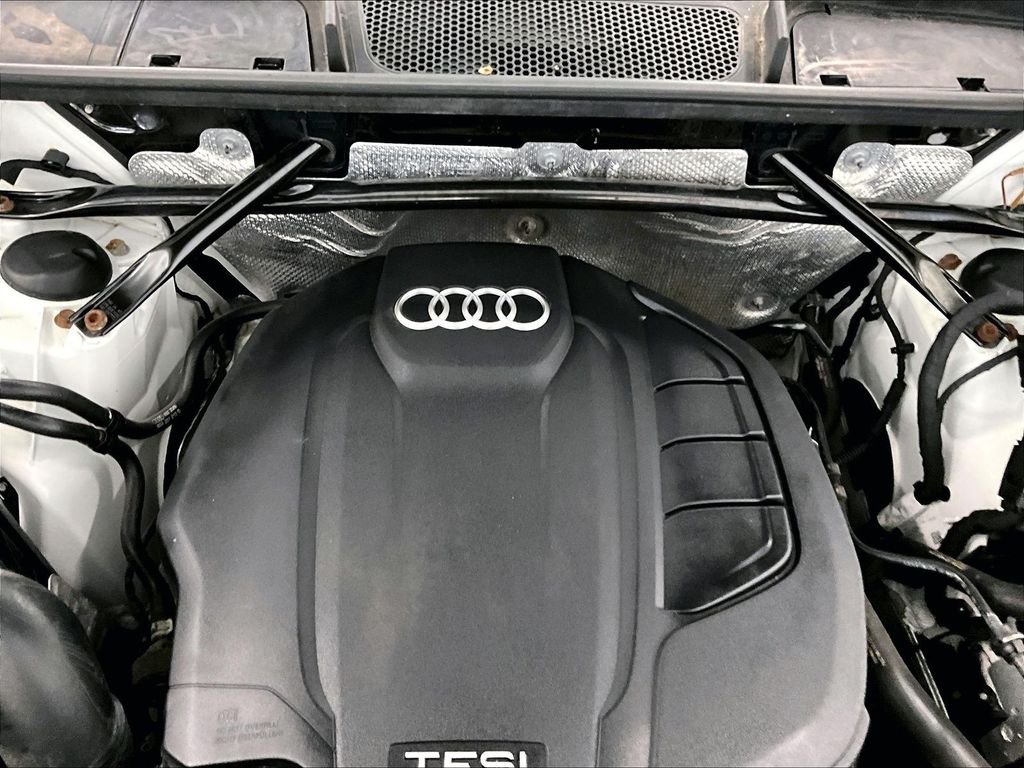 Used 2018 Ibis White Audi 2.0T Premium Plus image 32