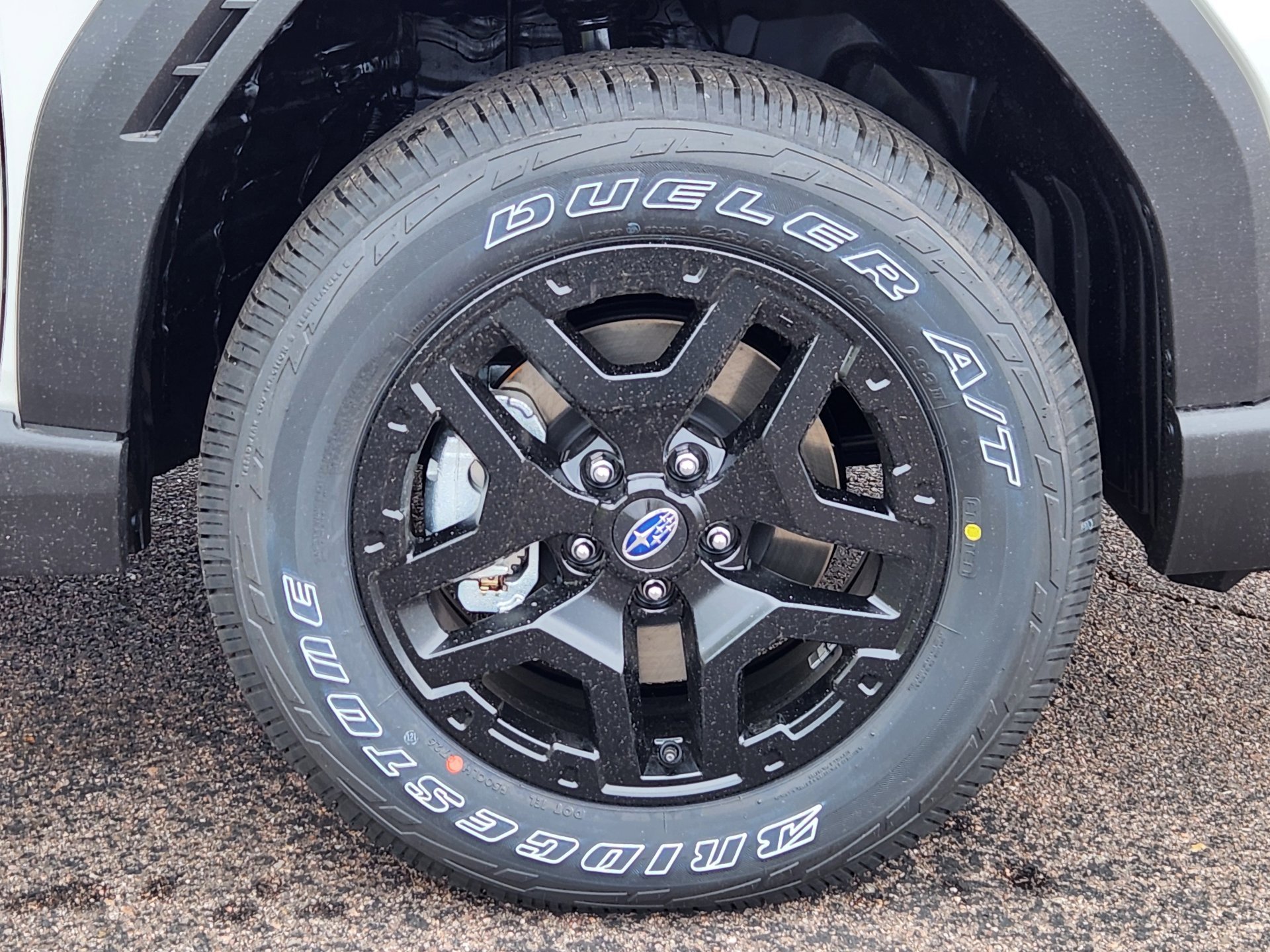 New 2026 CRYSTAL WHITE PEARL Subaru Wilderness image 8