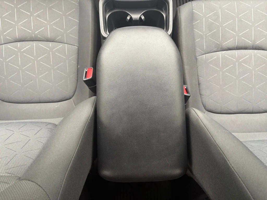 Used 2021 Silver Toyota XLE image 16