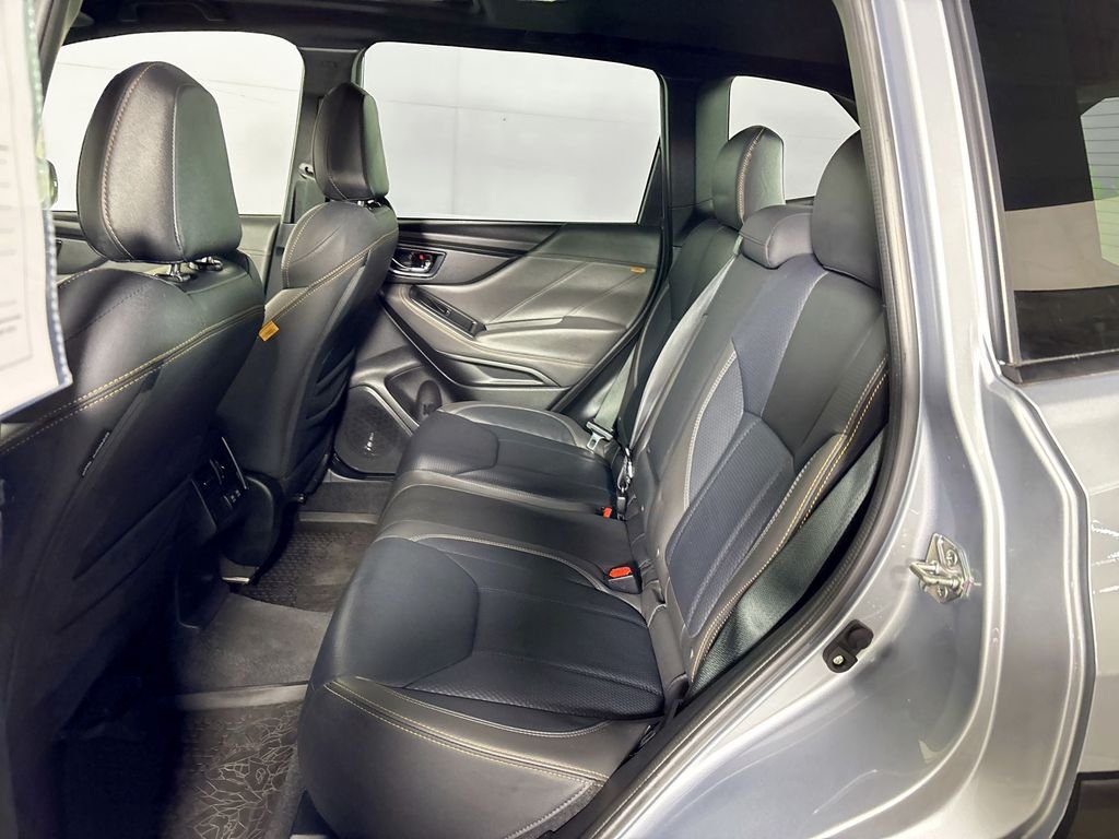 Used 2022 Ice Silver Metallic Subaru Wilderness image 21