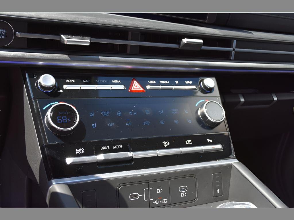 2026 Hyundai Santa Fe Limited - Photo 24