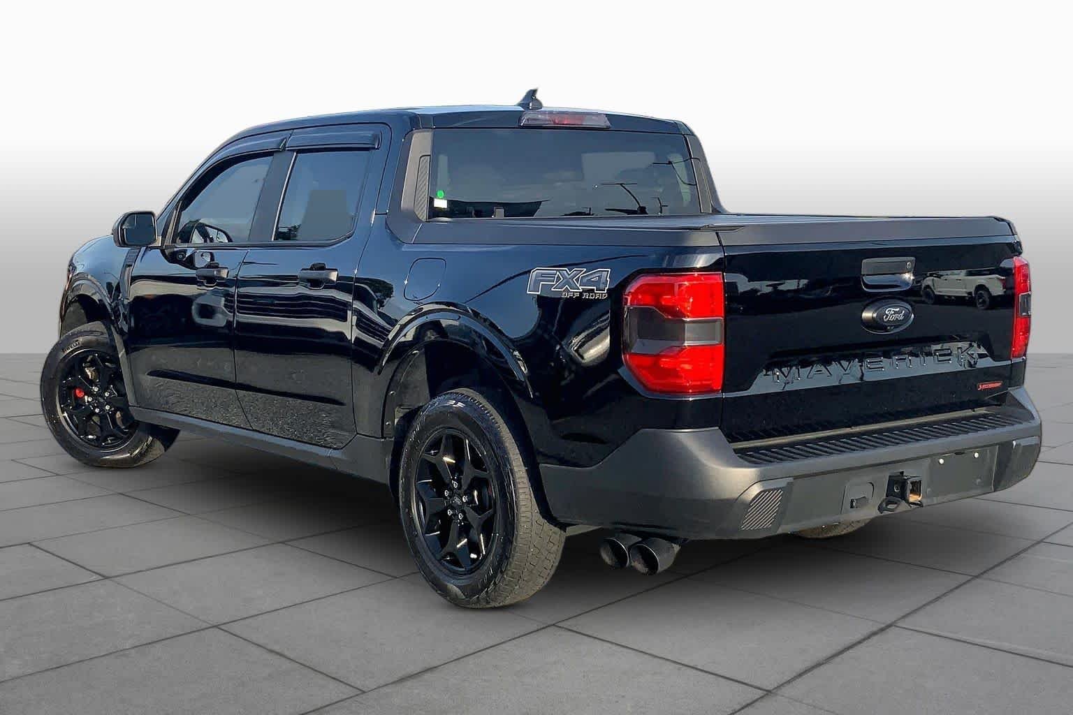 Used 2024 Shadow Black Ford XLT image 11