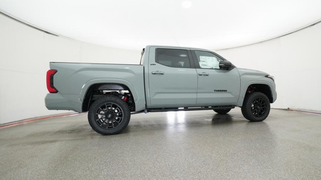 New 2026 Lunar Rock Toyota SR5 image 39