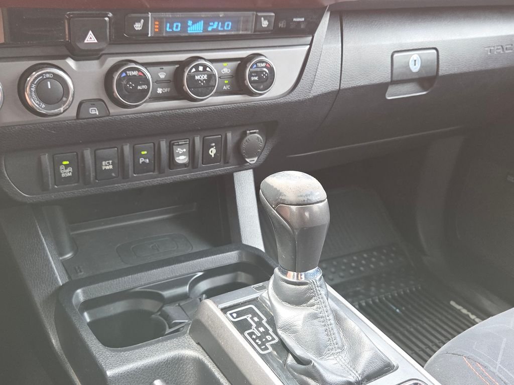 Used 2017 Red Toyota TRD Off-Road image 27