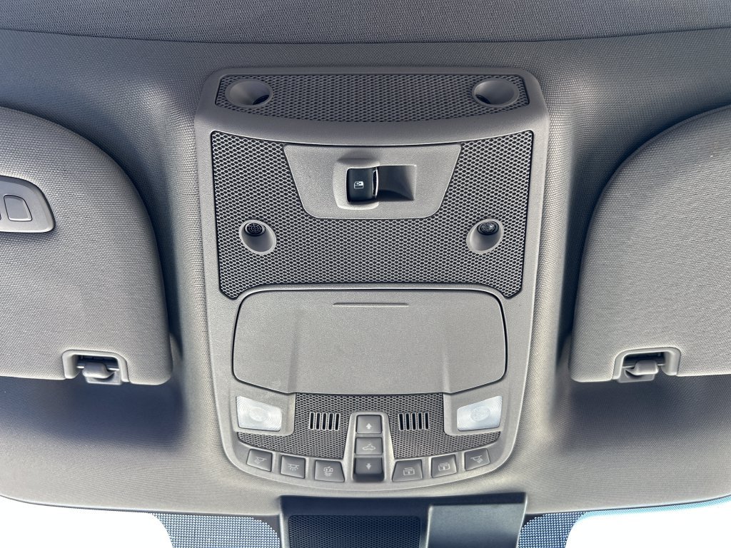 Used 2019  Ford  image 20