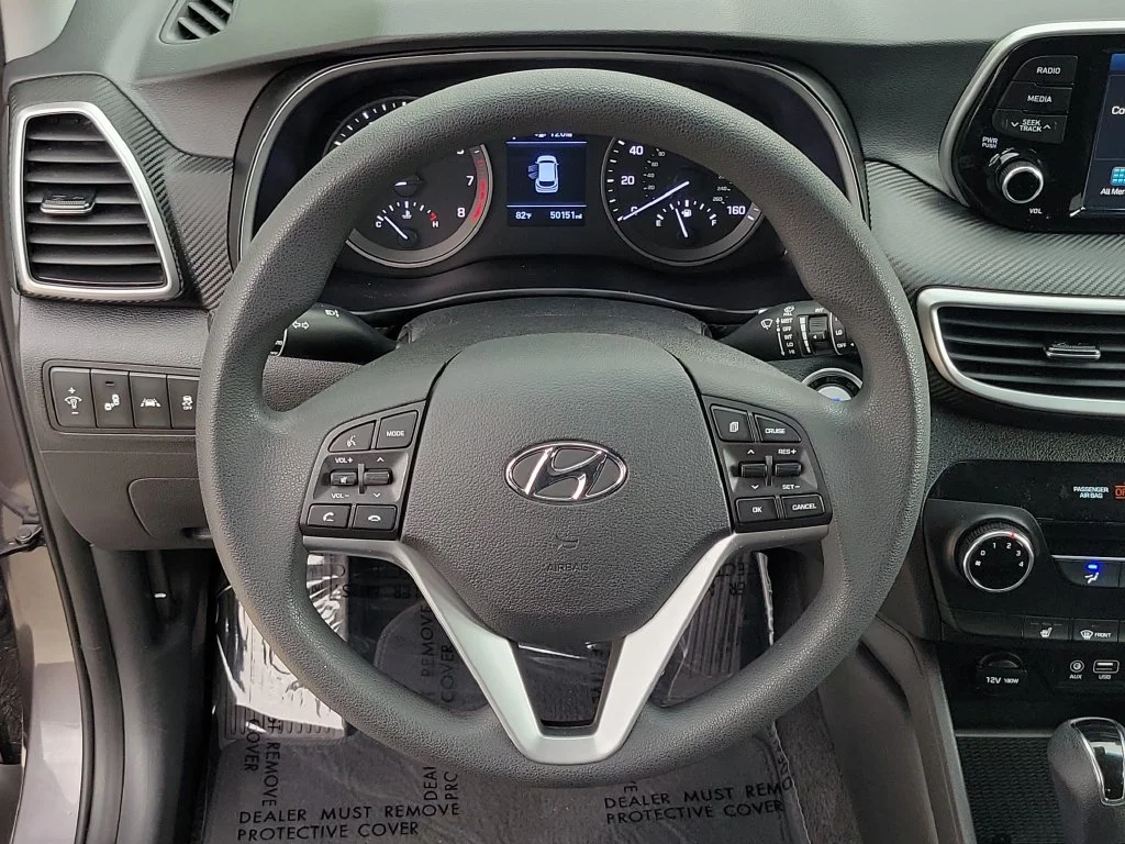Used 2021 Gray Hyundai Value image 22