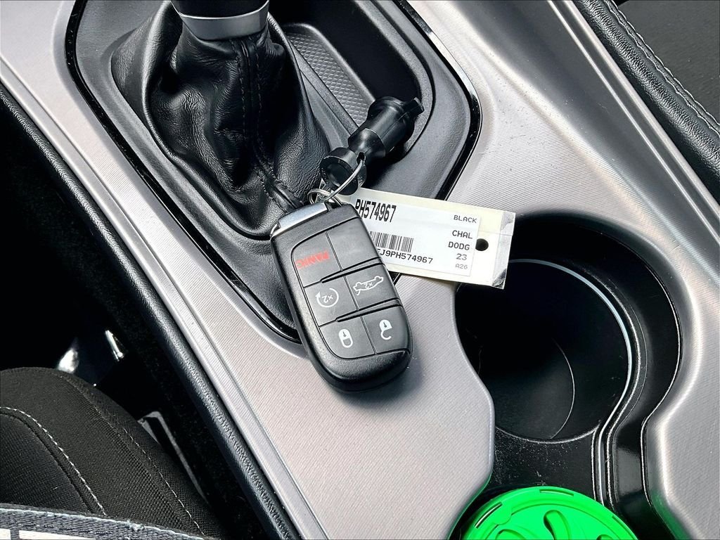 2023 Dodge Challenger R/T - Photo 25