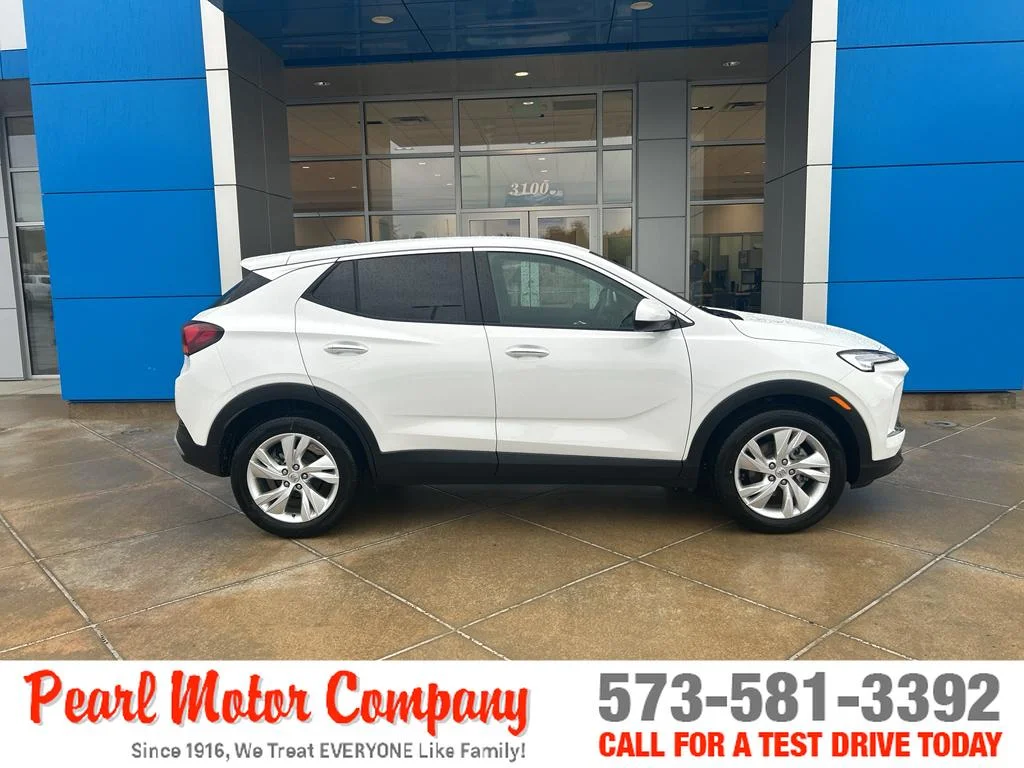 New 2026 Summit White Buick Preferred image 3