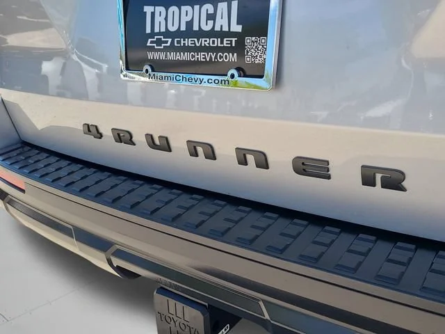 Used 2025 Gray Toyota SR5 image 5