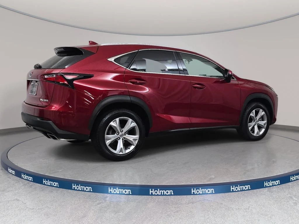 Used 2017  Lexus 200t F Sport image 6