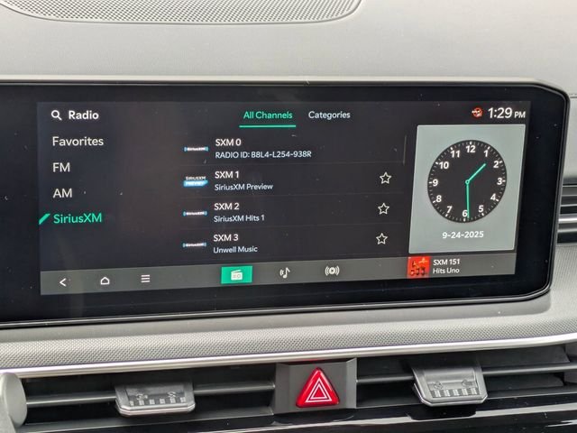 2026 Kia K5 LXS - Photo 17