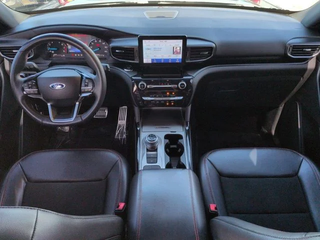 Certified Used 2022 Carbonized Gray Metallic Ford ST-Line image 17