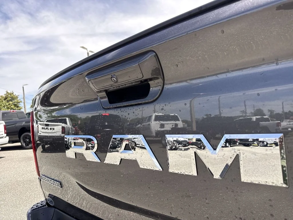 New 2026 Granite Crystal Metallic Clear-Coat Exterior Paint RAM Big Horn/Lone Star image 6