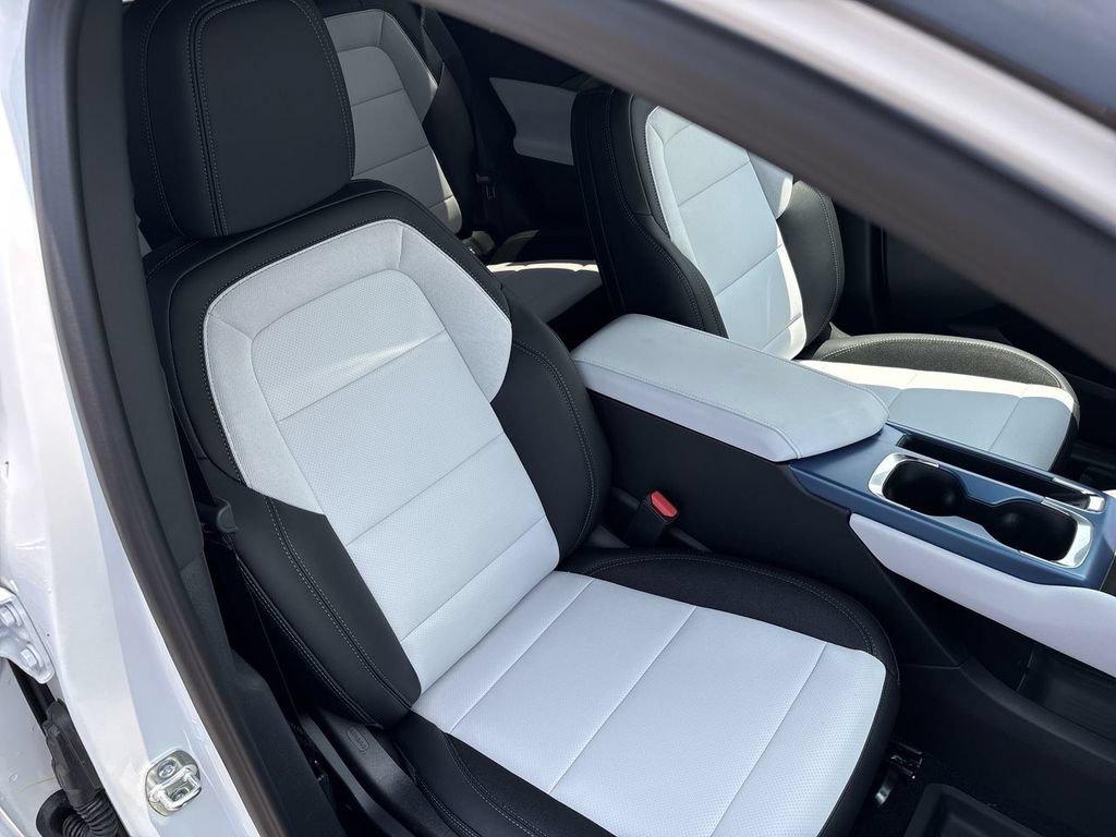 2026 Chevrolet Equinox EV 2LT - Photo 28