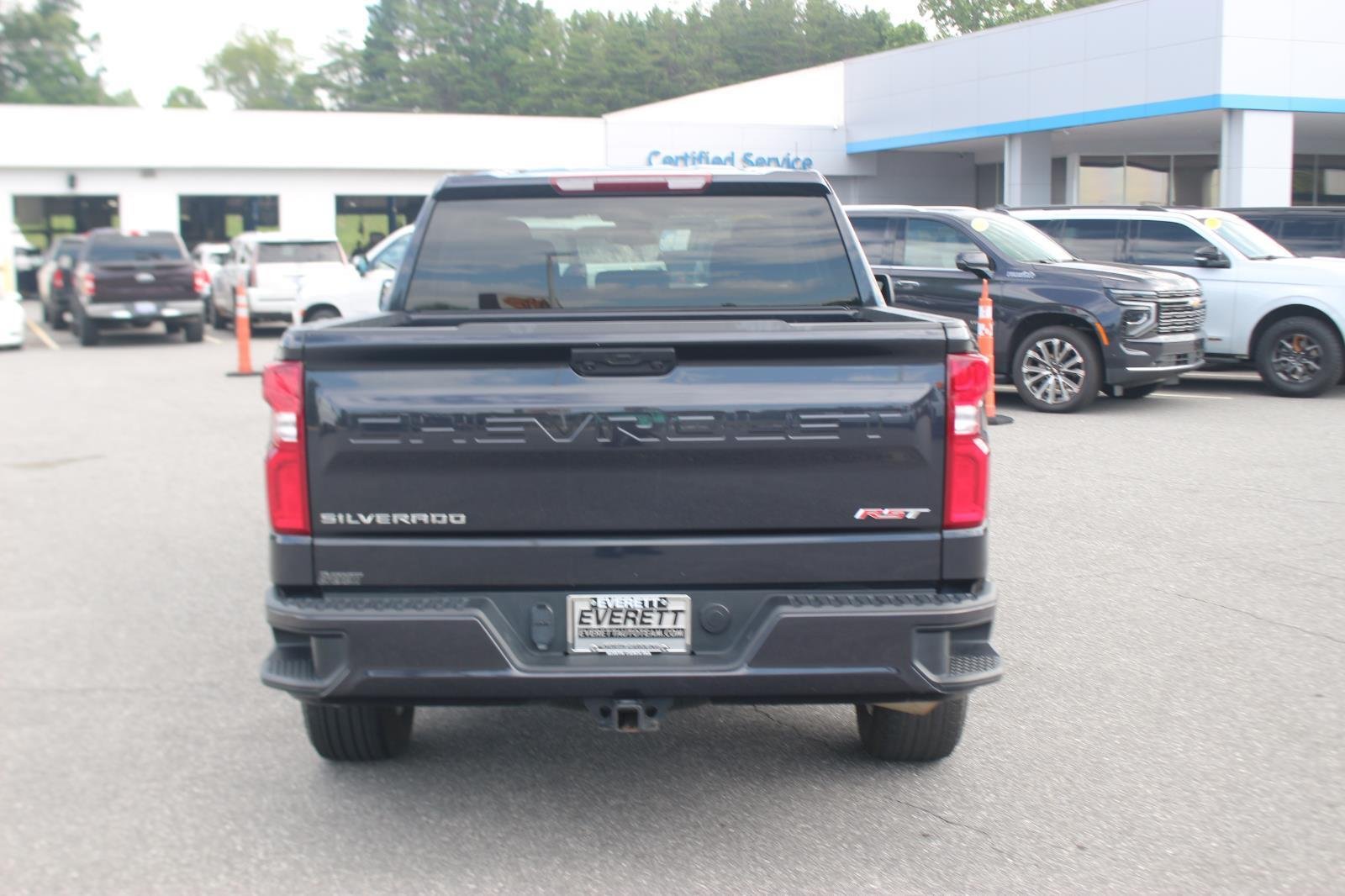Used 2024 Dark Ash Metallic Chevrolet RST image 7