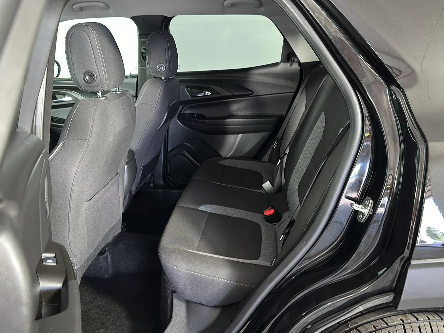 Used 2023 Mosaic Black Metallic Chevrolet LT image 19
