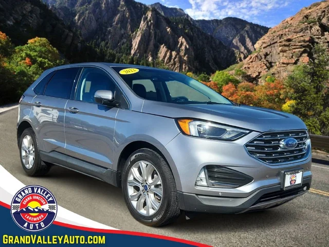 2022 Ford Edge Titanium