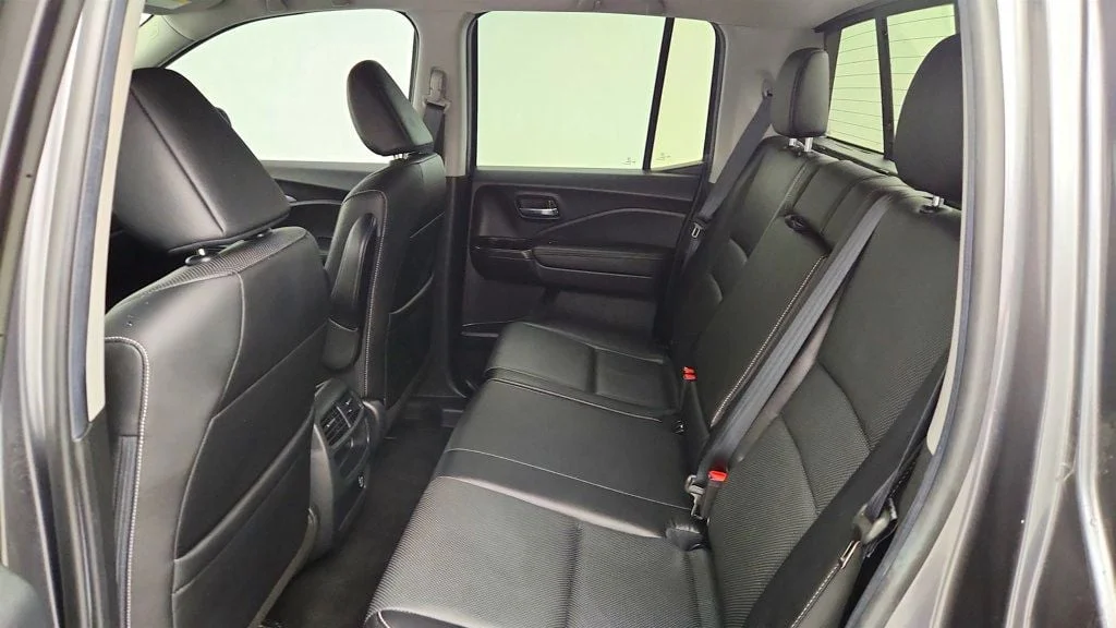 Used 2023 Modern Steel Metallic Honda RTL-E AWD image 21