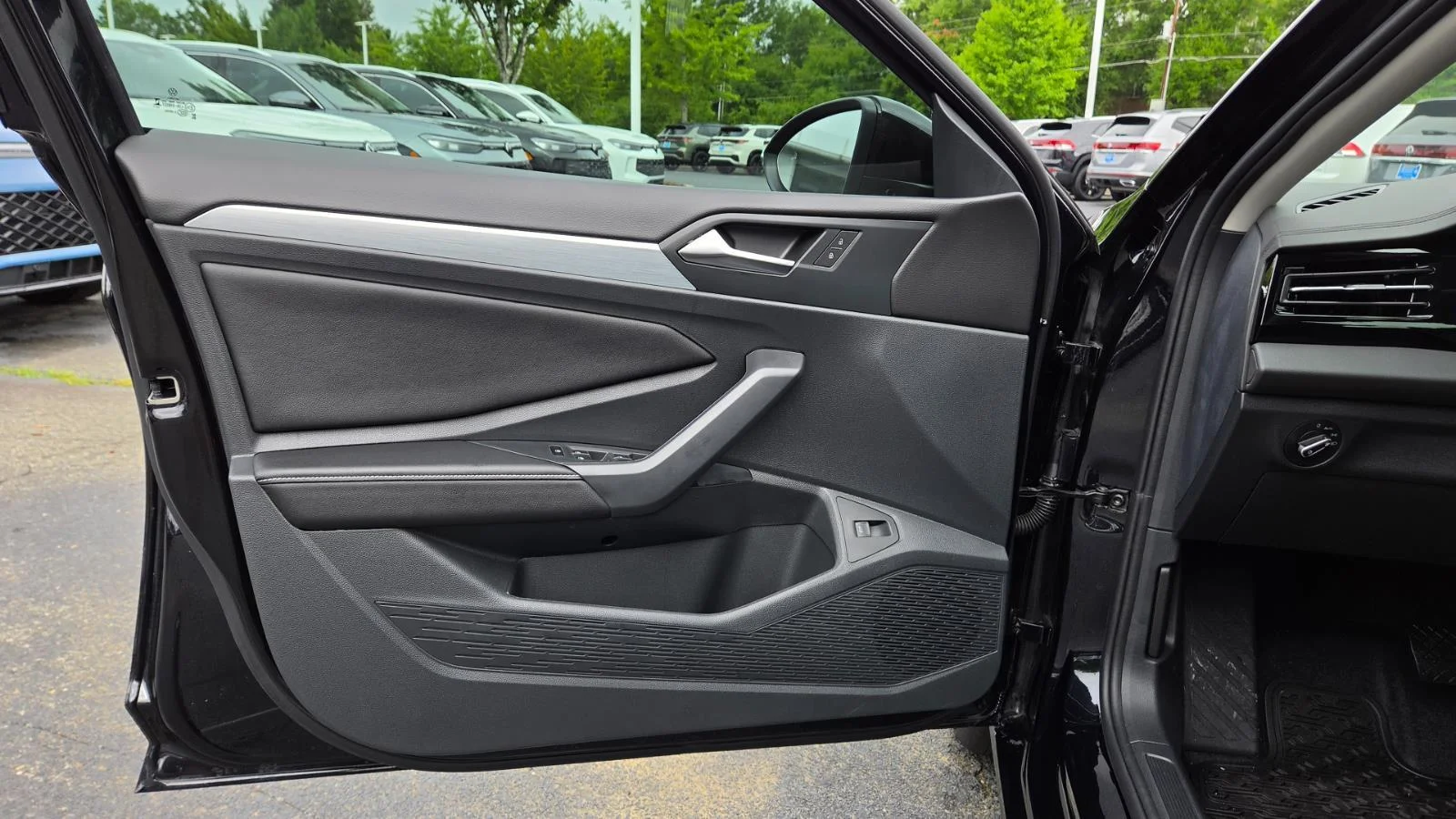 New 2026 Deep Black Pearl Volkswagen S image 17
