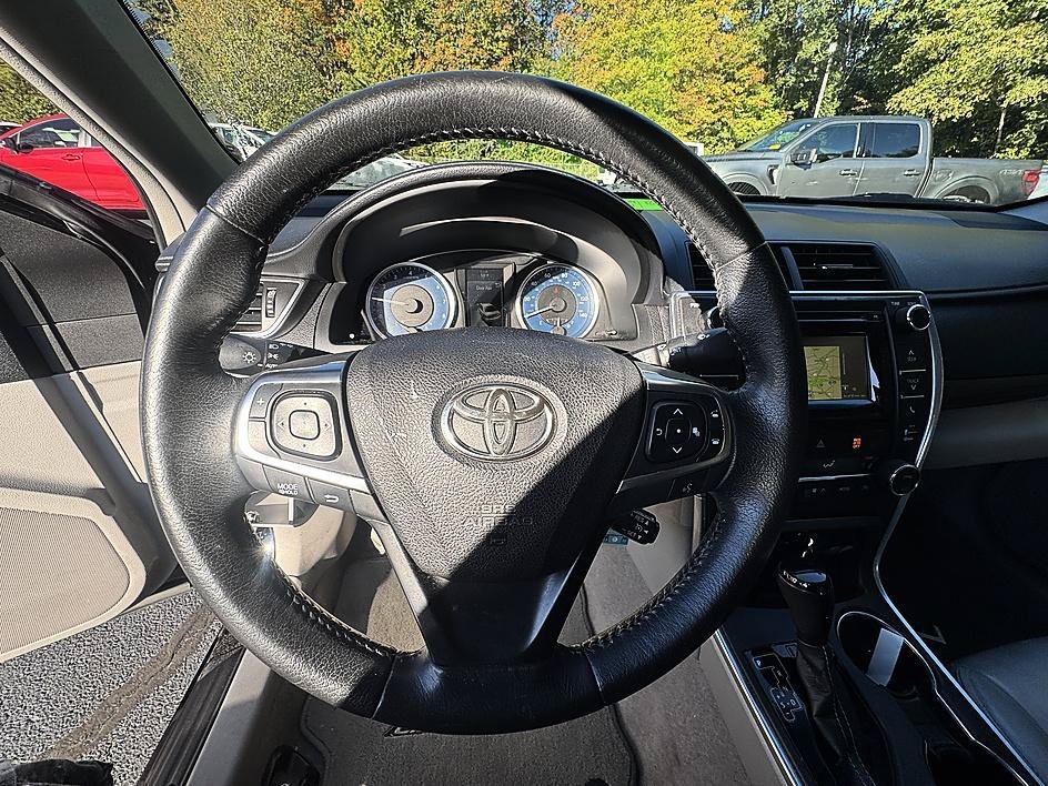 Used 2015 Attitude Black Toyota XLE image 13
