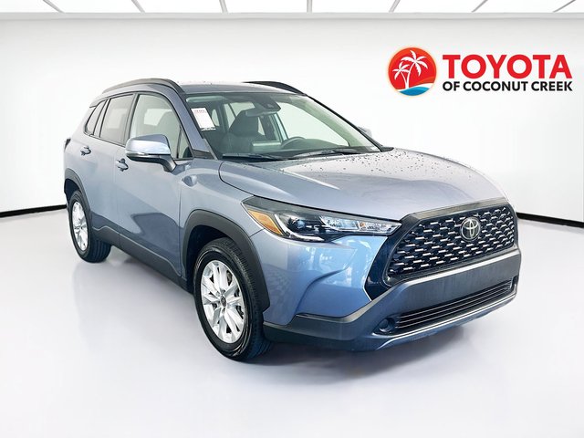 2022 Toyota Corolla Cross LE