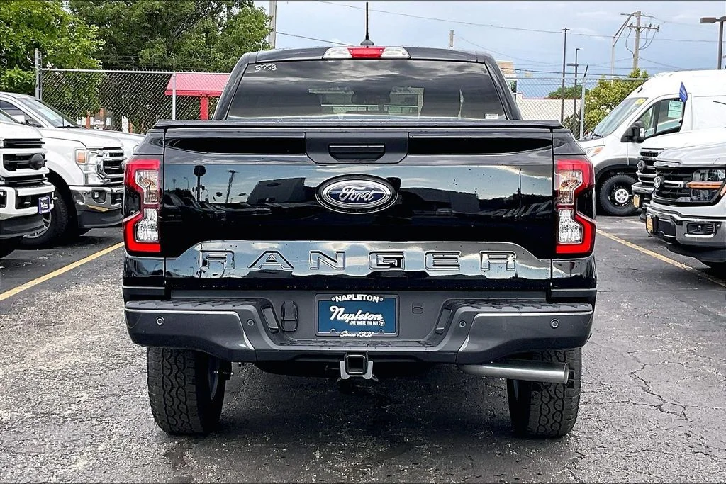 New 2026 Black Ford XLT image 3
