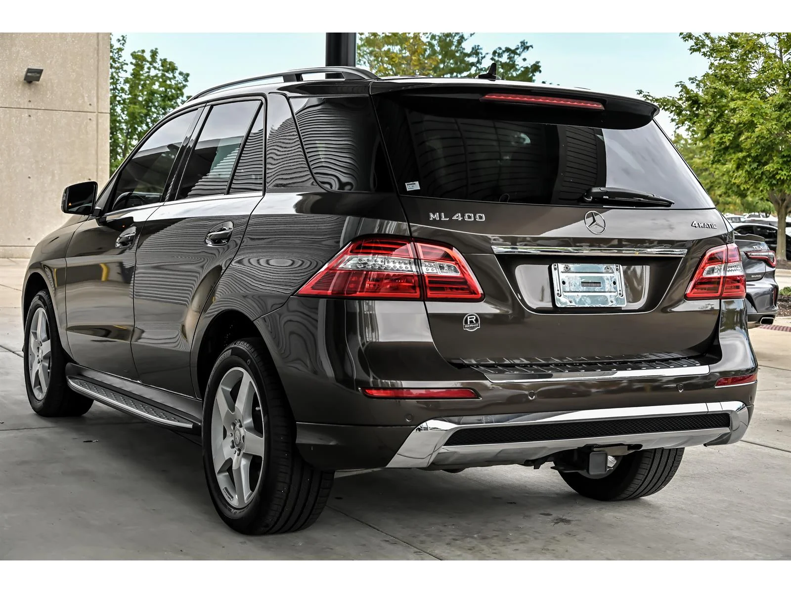 Used 2015 Brown Mercedes-Benz ML 400 image 6