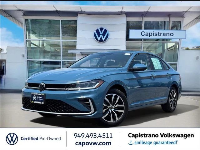 Certified Used 2025 Blue Volkswagen 1.5T SE image 1