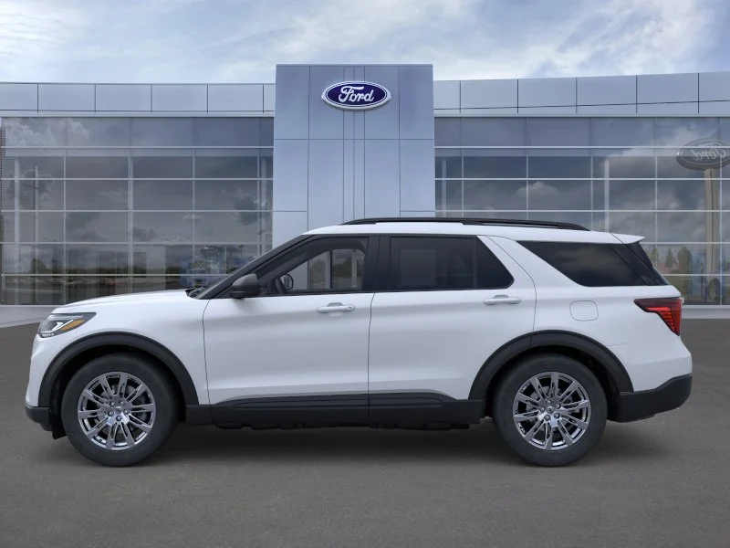 New 2026 Space White Metallic Ford Active image 3