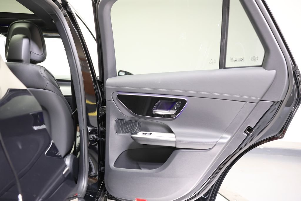 Certified Used 2026 Black Mercedes-Benz GLC 300 image 49
