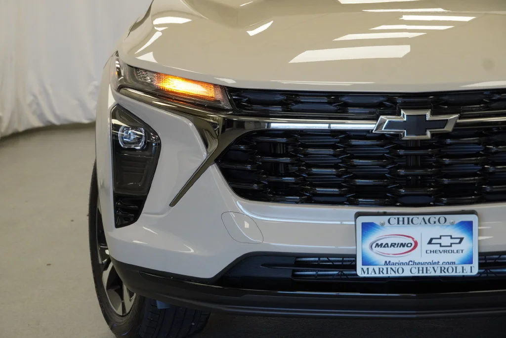 New 2026 White Sands Chevrolet 1RS image 10