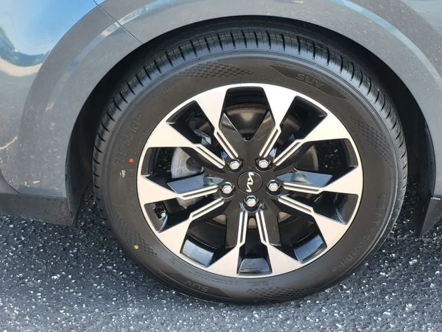 Certified Used 2024 Blue Kia EX image 9
