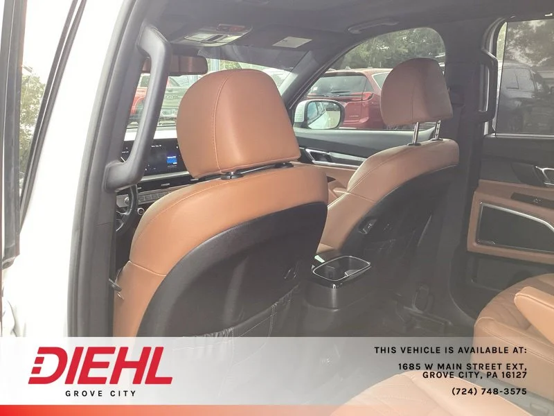 Used 2024 White Kia EX X-Line image 15