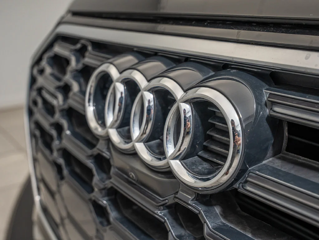Used 2023 Mythos Black Metallic Audi 45 S line Premium image 3