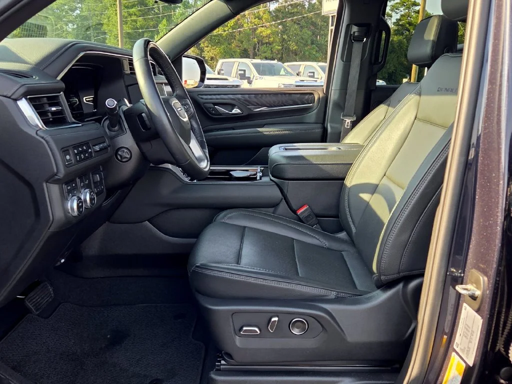 Used 2024 Titanium Rush Metallic GMC Denali image 5