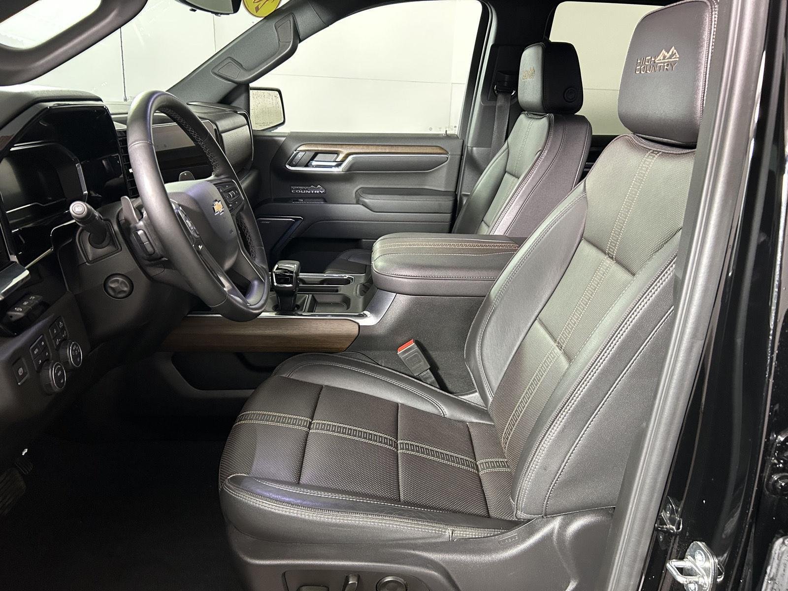 Used 2023 Black Chevrolet High Country image 15