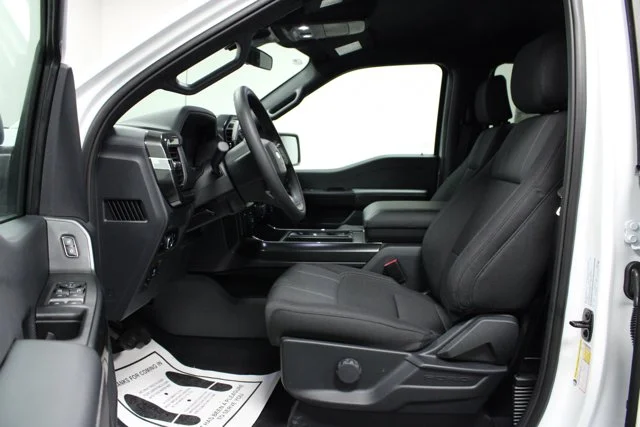 New 2026 Oxford White Ford STX® image 34