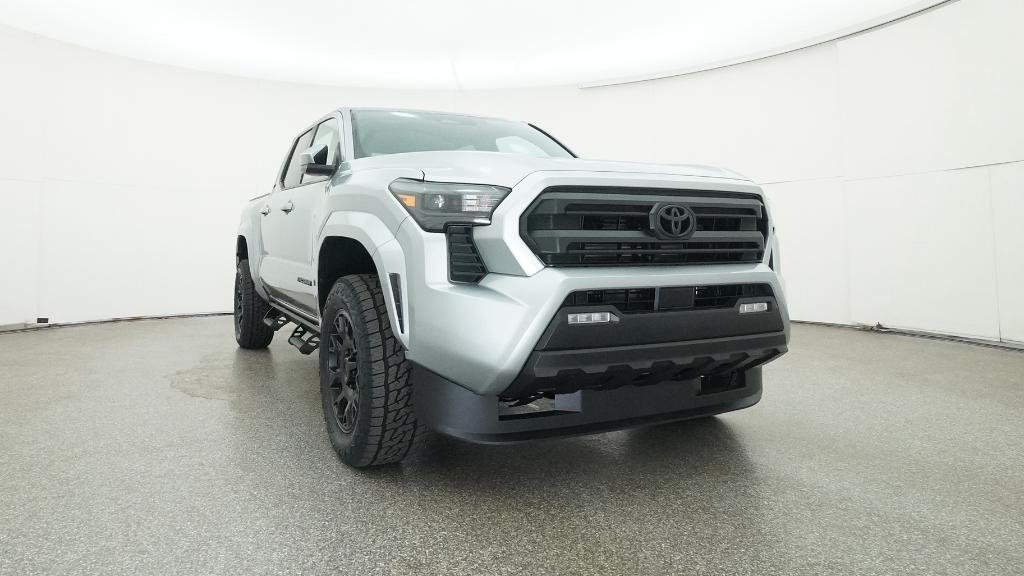 2026 Toyota Tacoma SR5 - Photo 12