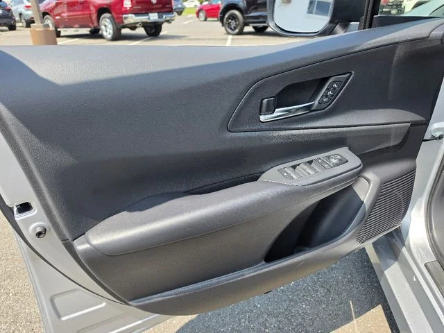 Used 2024  Toyota XSE Premium image 19