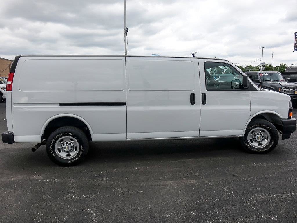 Used 2024 Summit White Chevrolet Work Van image 11