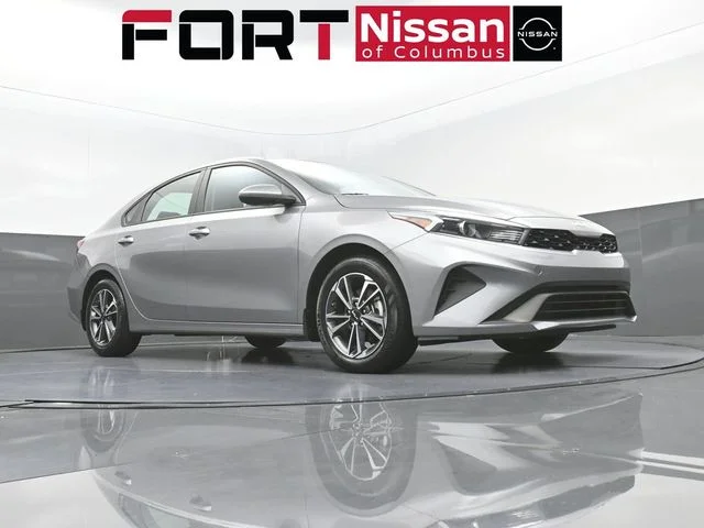 Used 2024 Gray Kia LXS image 30