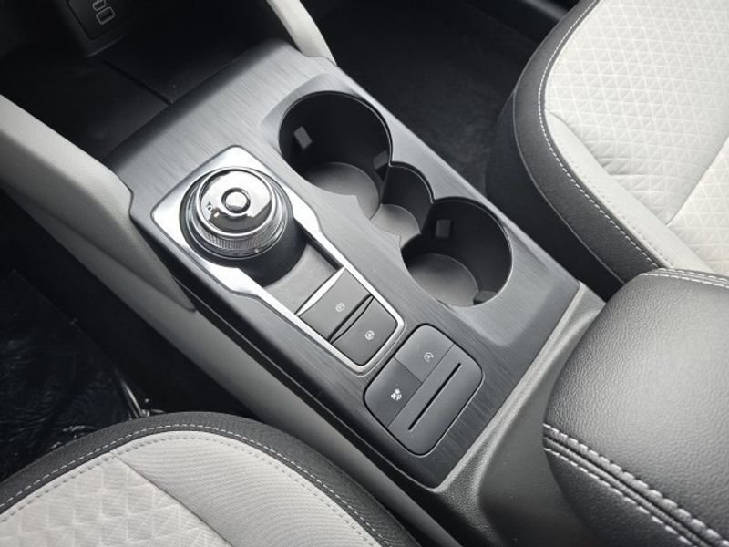 2025 Ford Escape Active - Photo 18