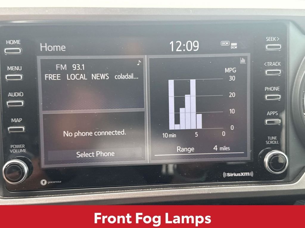 Used 2021 White Toyota SR5 image 16