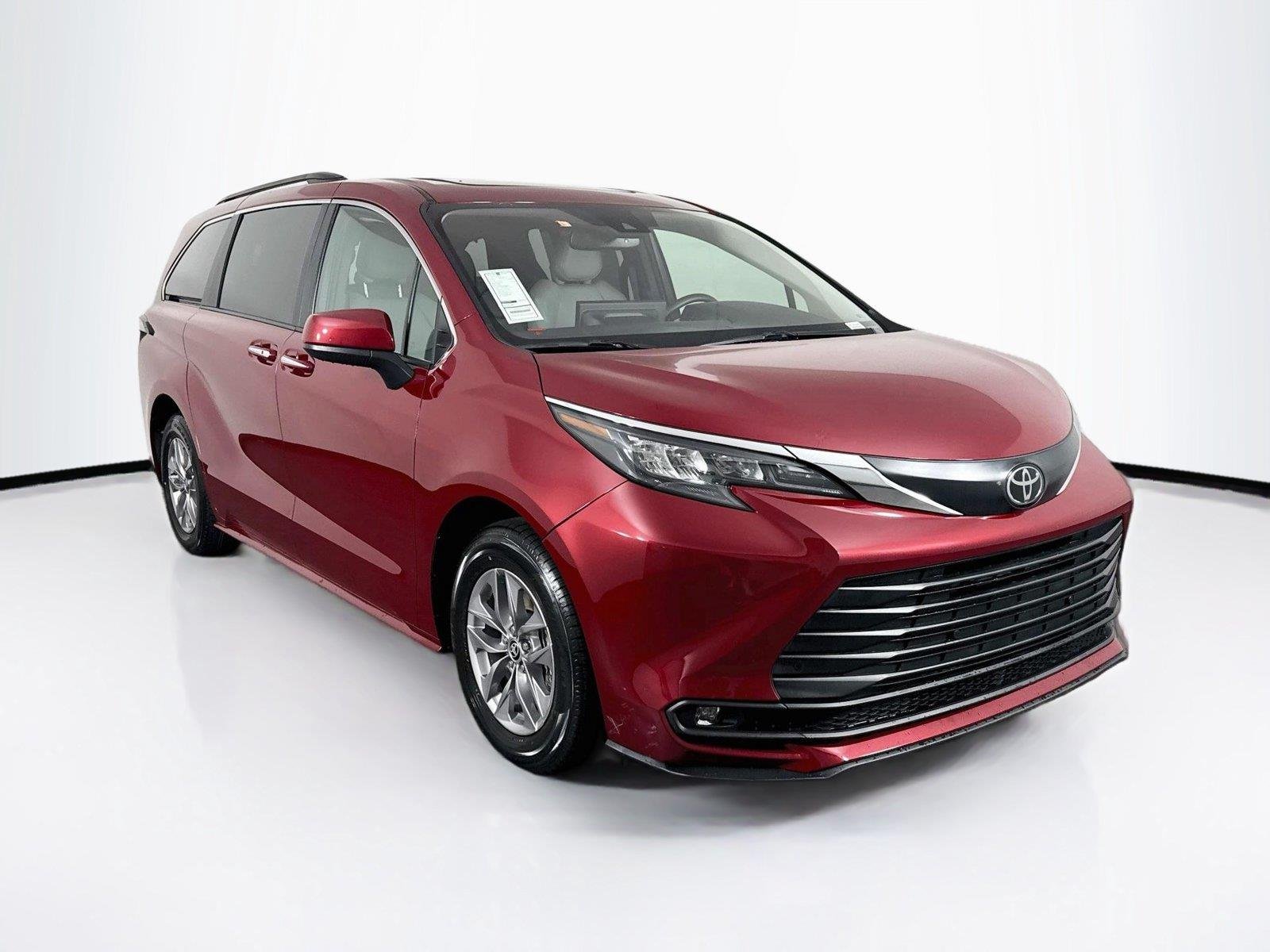 Certified Used 2026 Ruby Flare Pearl Toyota XLE 8-Passenger image 10