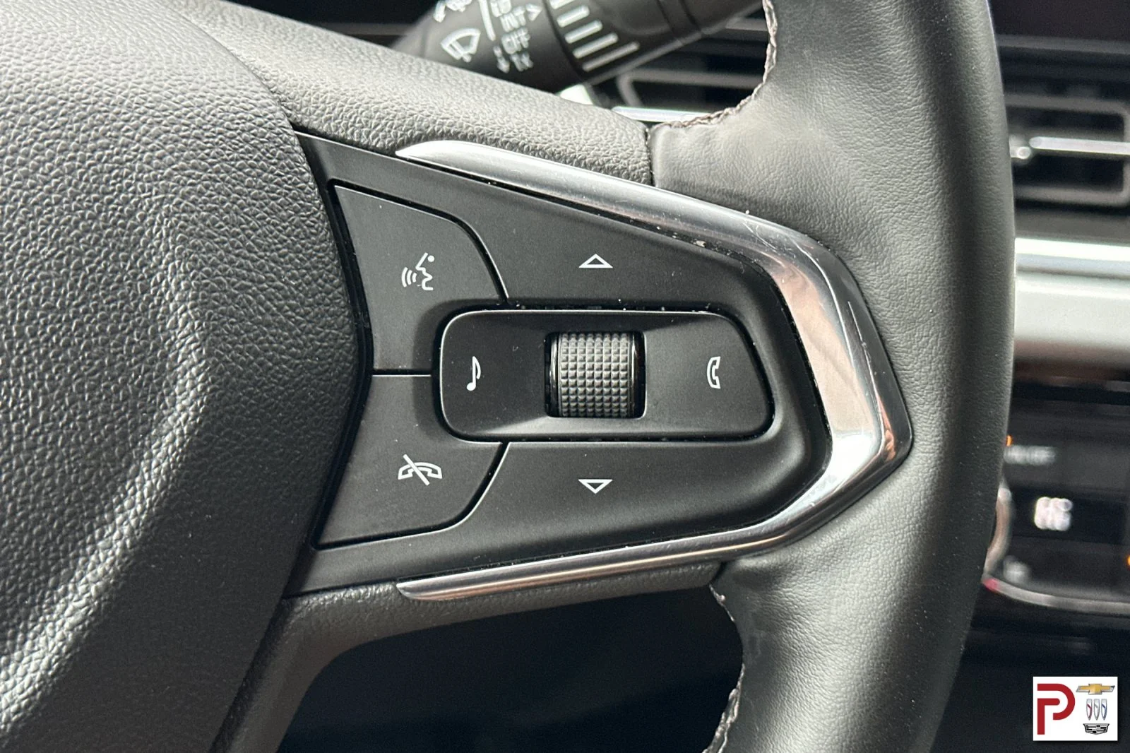 Certified Used 2025 White Chevrolet LT image 28
