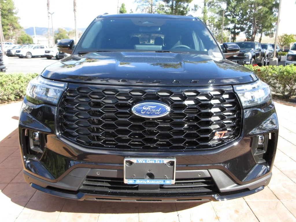 New 2026 Agate Black Metallic Ford ST image 7