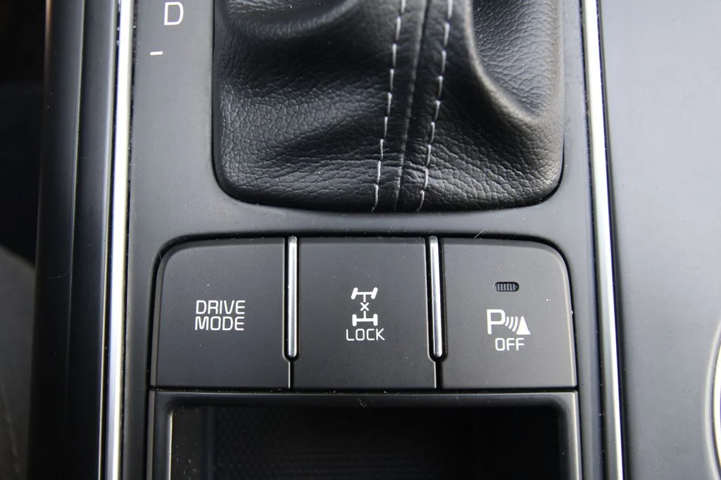 Used 2019 Blue Kia LX image 27